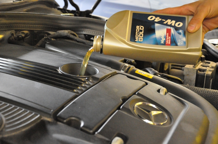 德国润滑油厂家招商|润滑油基础油分类