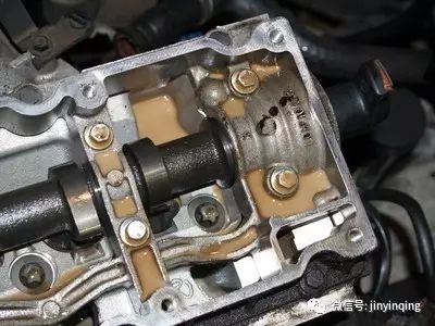 德国机油代理|什么是机油乳化?