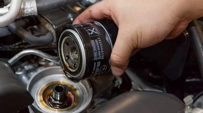 进口润滑油代理|机油格质量好不好怎么看？