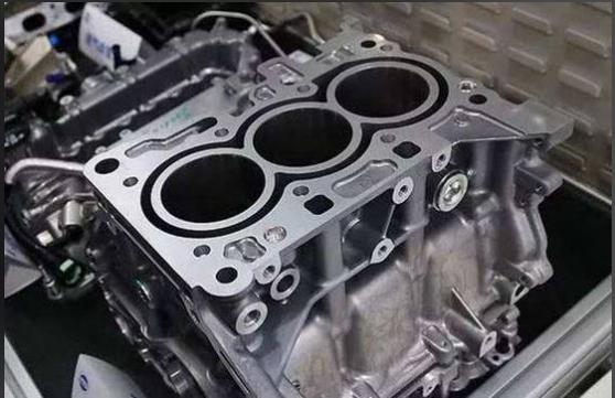 进口品牌润滑油代理|铸铁发动机不如铝制发动机吗？